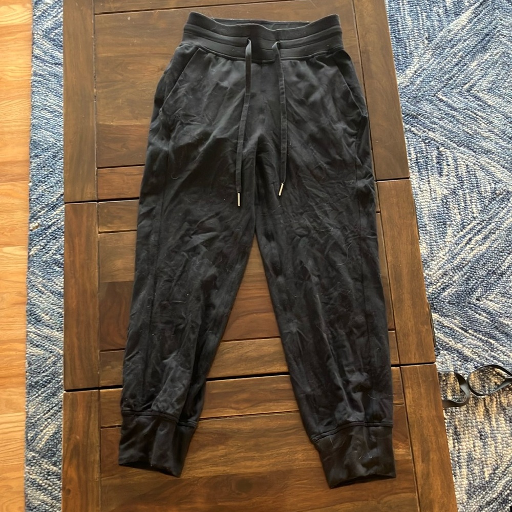 Lululemon joggers